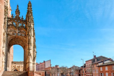 Albi Başpiskoposluğundaki Saint Cecilia Katedrali, Fransa 'da bulunan bir dini binadır..