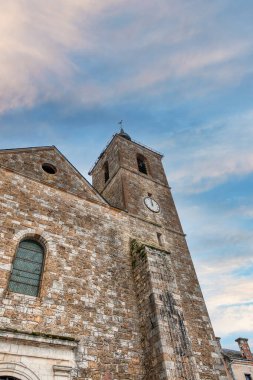 Vayrac, Fransa 'nın Midi-Pyrnes bölgesinde, Gourdon ilçesine bağlı bir kasabadır.