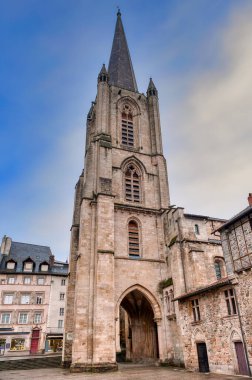 Tulle, Yeni Aquitaine Bölgesi 'nde, Corrze ilinin bir Fransız komünü ve başkentidir. Fransa.