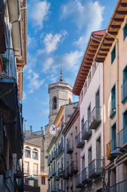 Olot, Katalonya 'nın Girona ili' nde bir belediyedir..