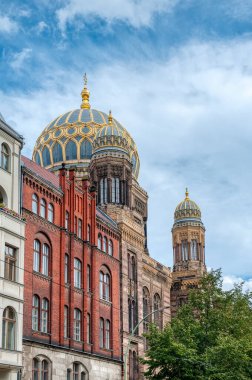 Berlin Almanya 'nın başkenti ve on altı federal eyaletten biridir. Kuzeydoğu Almanya 'da yer almaktadır.