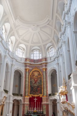 Dresden, Almanya 'nın doğusunda Saksonya eyaletinin başkentidir. (Dresden Kilisesi, Almanya, 25 _ 08 _ 2024)