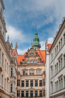 Dresden, Almanya 'nın doğusunda Saksonya eyaletinin başkentidir..
