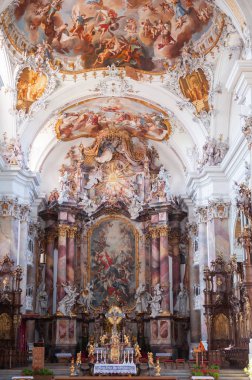 Ottobeuren Manastırı, Almanya 'nın Bavyera eyaletinde yer alan bir manastır..