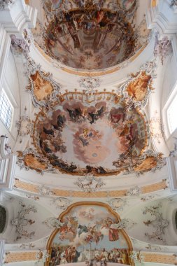 Ottobeuren Manastırı, Almanya 'nın Bavyera eyaletinde yer alan bir manastır..