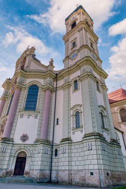 Ottobeuren Manastırı, Almanya 'nın Bavyera eyaletinde yer alan bir manastır..