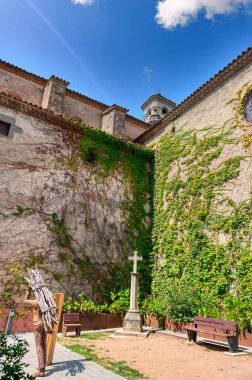 Sant Pere de Torello, İspanya 'nın Barcelona eyaletinde yer alan bir şehirdir..