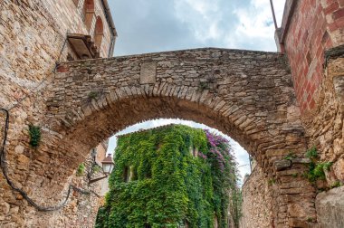 Forallac, Katalonya 'nın otonom bölgelerinden biri olan Girona eyaletine bağlı belediyesi. Baix Empord bölgesinde yer almaktadır. İspanya.