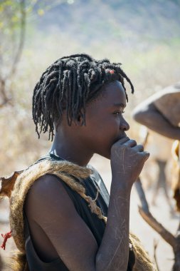 Buşmanlar Güney Afrika 'nın yerli halklarıdır. Büyük oranda avcı toplayıcılar. Tanzanya, Afrika