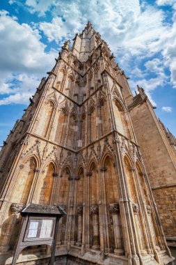 York Katedrali (York Minster), İngiltere 'nin kuzeyinde York şehrinde bulunan Gotik tarzı bir katedral..