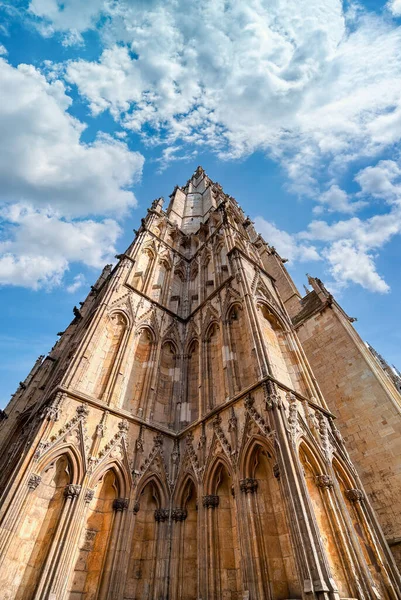 York Katedrali (York Minster), İngiltere 'nin kuzeyinde York şehrinde bulunan Gotik tarzı bir katedral..