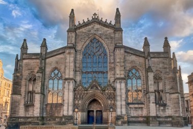 Edinburgh is the compact and hilly capital of Scotland.