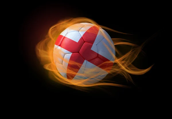 Fußball mit der Nationalflagge Englands, die eine Flamme bildet. — Stockfoto