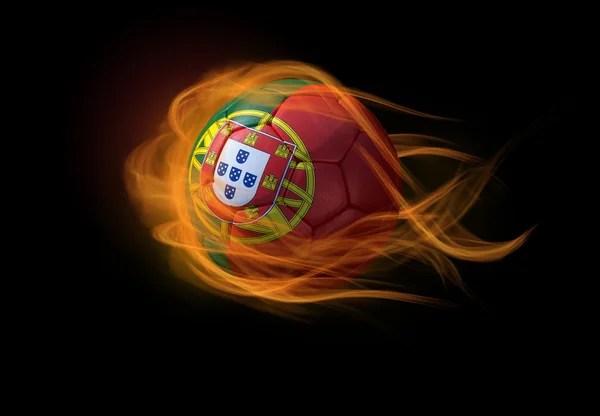 Balón de fútbol con la bandera nacional de Portugal, haciendo una llama . —  Fotos de Stock