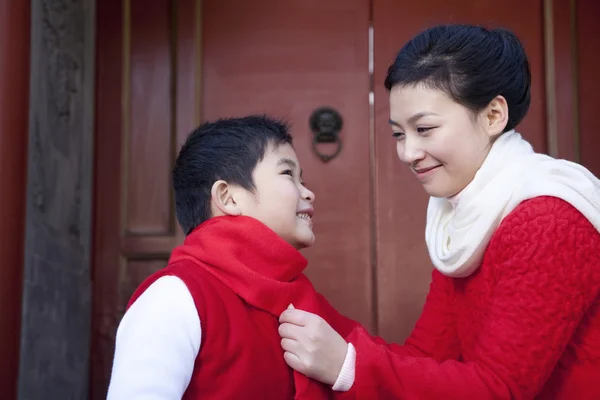 Tender moment between mother and son — Stock Photo, Image