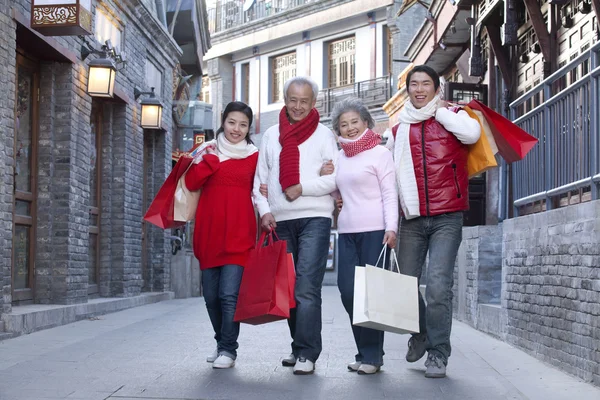 Familia ir de compras — Foto de Stock