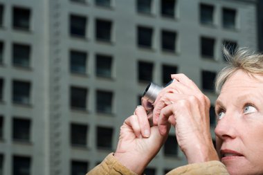 Bir fotoğraf çekici kadın