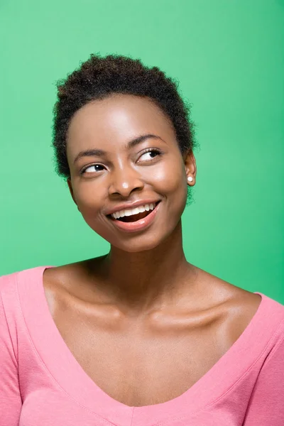 Portrait d'une femme souriante — Photo