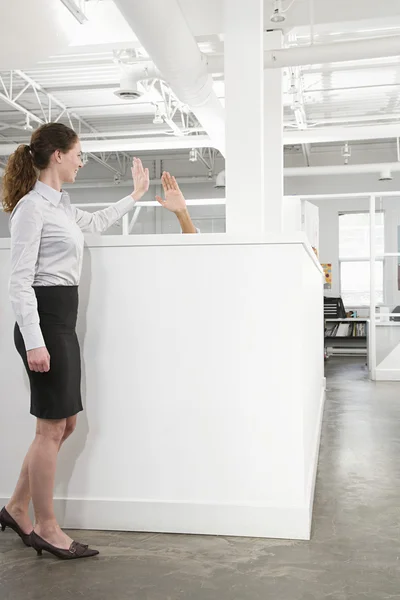 Colleagues doing high five — Stock Photo, Image