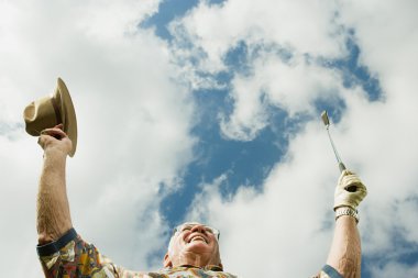 Komuta sizde Golf oynama