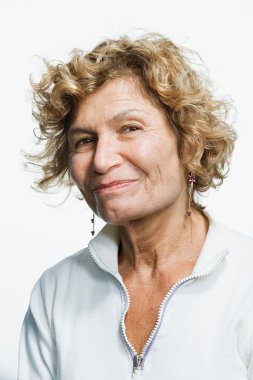 Olgun bir yetişkin kadın portresi