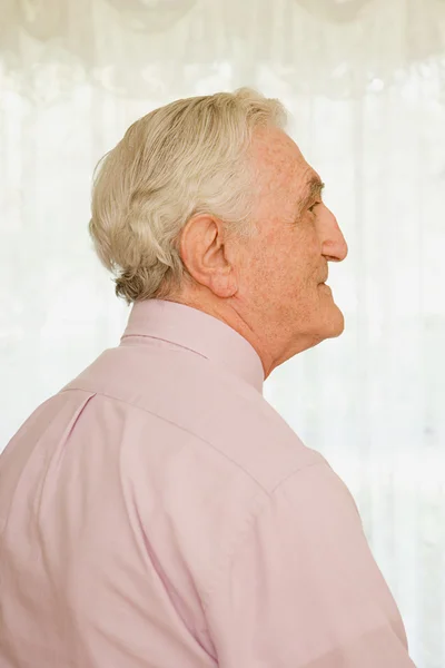 Portrait of an elderly man — Stock Photo, Image