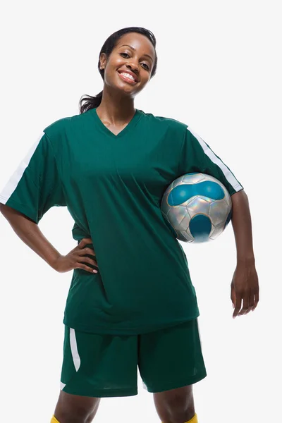 Futbolista femenina con balón —  Fotos de Stock