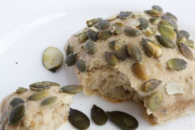 Bütün tahıl kabak çekirdeği ile alır. Portre