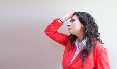 Genç bir hayal kırıklığına kız