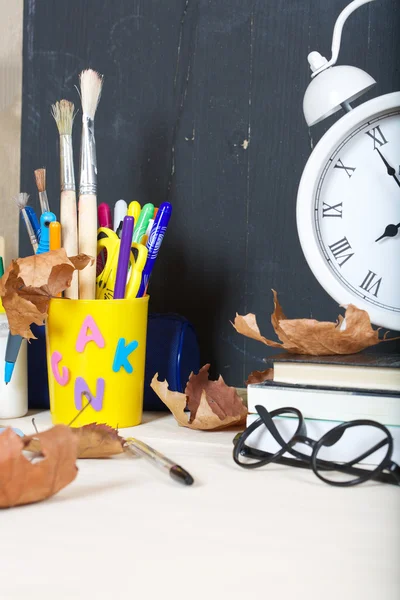 Voltar ao fundo da escola — Fotografia de Stock