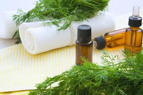 Dill essential oil — Stock Photo, Image
