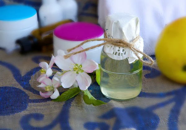 Apple blossoms extract — Stock Photo, Image