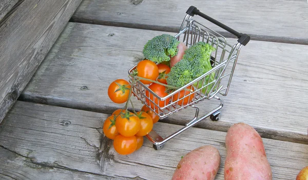 Groenten uit een supermarkt — Stockfoto