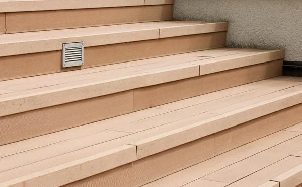 Escaliers de terrasse de couleur marron — Photo