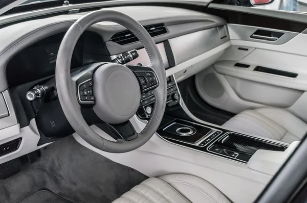 Luxury and modern car interior. — Stock Photo, Image
