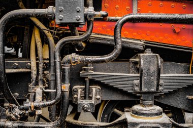 Makine dairesinin buharlı lokomotifi