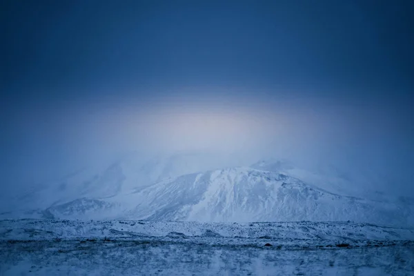 Schneebedeckte Berge Bild Islands — Stockfoto