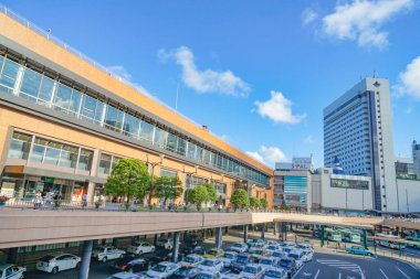 Sendai İstasyonunun Batı çıkışları