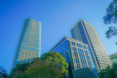 Roppongi 1-yarıklı gökdelenlerin resmi