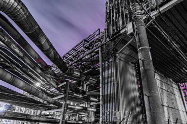 Keihin bölgesinin fabrika gece görüşü