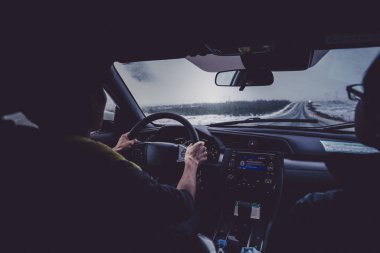 İzlanda 'da faaliyet resmi