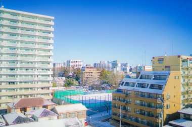 Sendai 'de kar yığını var. Çekim yeri: Sendai, Miyagi Bölgesi