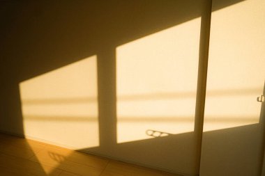 Stüdyonun stüdyo dairesinin gün batımı dolgusu. Çekim yeri: Yokohama-şehir kanagawa ili