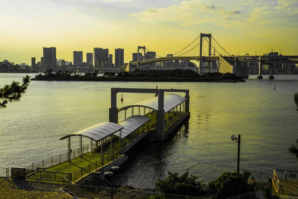 Odaiba Sahil Parkı Otobüs Durağının Akşamı Çekim Yeri Tokyo Büyükşehir — Stok fotoğraf