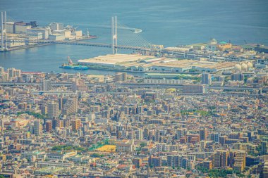 Higashi Kobe Ohashi Rokko Dağı 'ndan görüldü. Çekim yeri: Kobe şehri, Hyogo Bölgesi