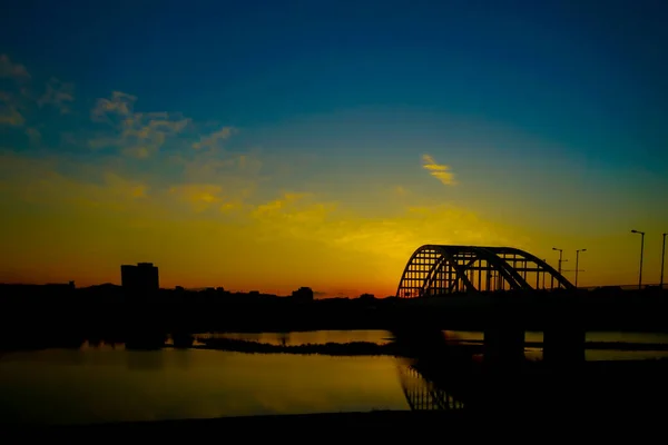 塔马供水桥和黄昏 射击地点 东京大都市地区 — 图库照片