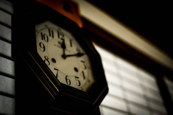 Casa Japonesa Reloj Pared Retro Ubicación Del Disparo Zona Metropolitana — Foto de Stock