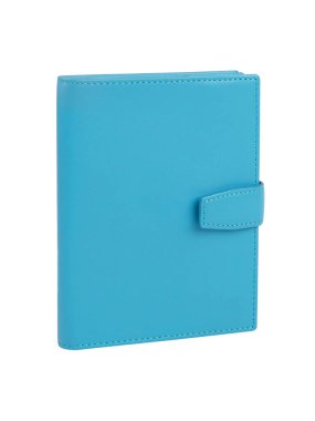 Hakiki sığır derisinden yapılmış yeni açık mavi cüzdan. Gölgeler olmadan. Beyaz arka planda izole edilmiş. Yakın çekim. 