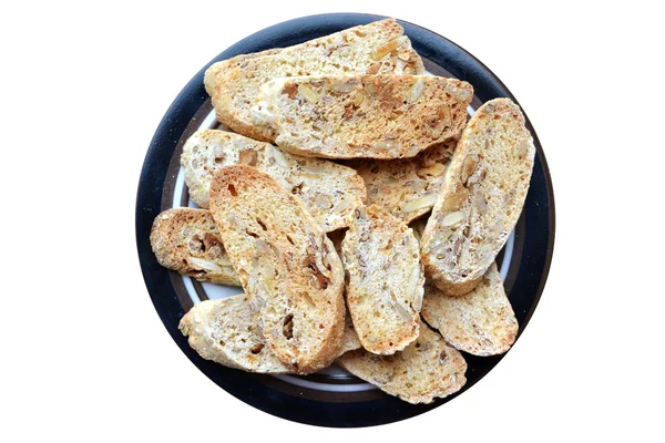 Biscoitos cantuccini vegan com nozes isoladas sobre fundo branco — Fotografia de Stock