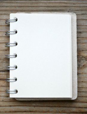 Eski kağıt ile an boş retro spiral defter